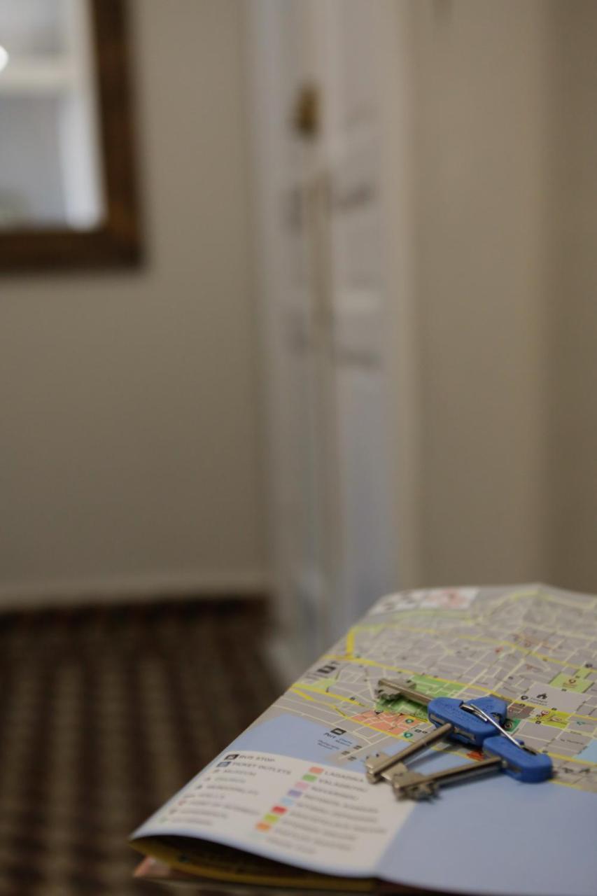 # Alegra , 10mtrs From Venizelou Metro Station Apartmán *